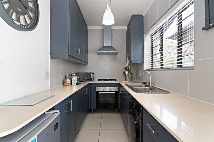 La Mer 14 Kitchen